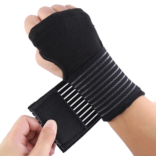 Orthèse poignet ajustable noire avec bandage de compression